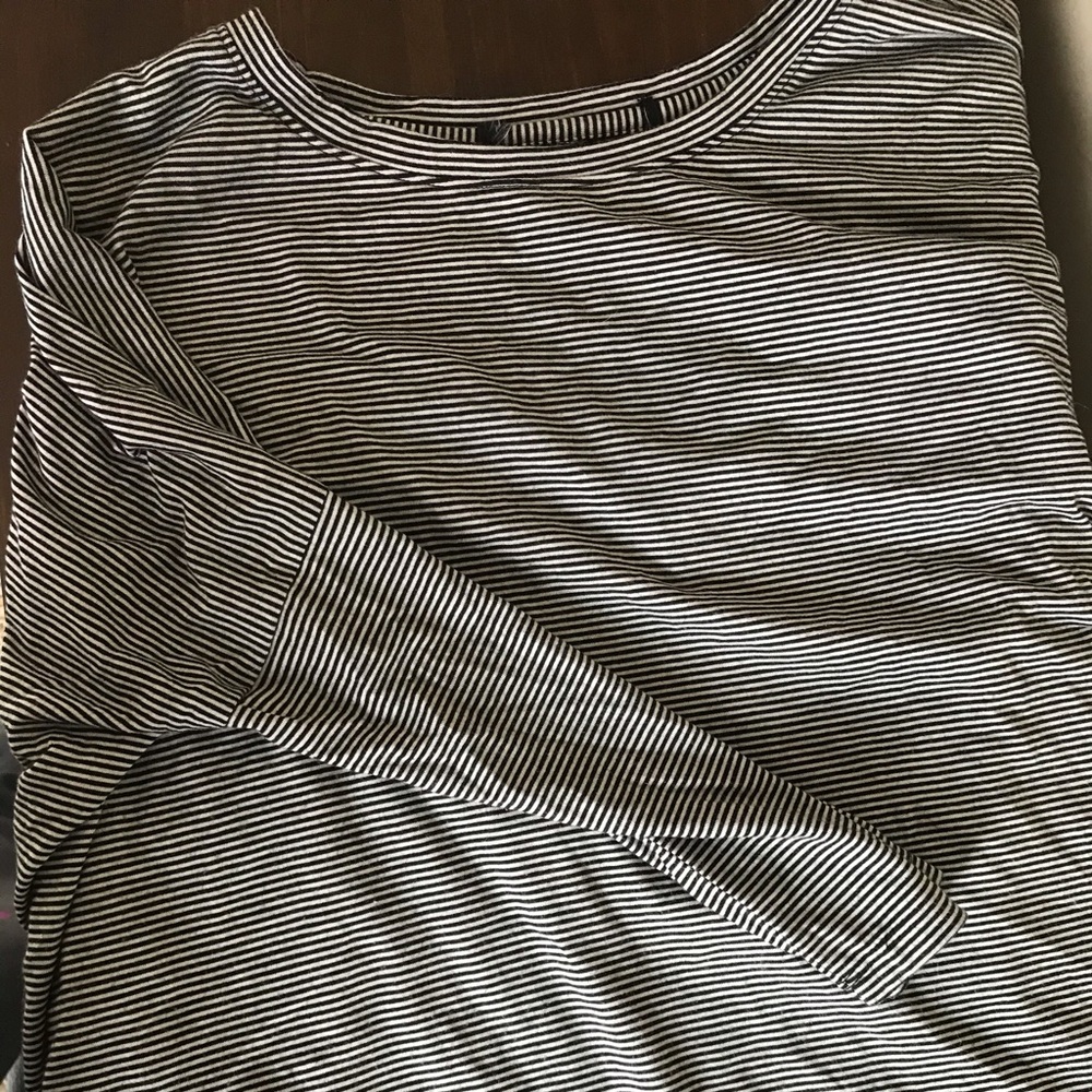 Striped Half Sleeve Trapeze open Heart back Shirt